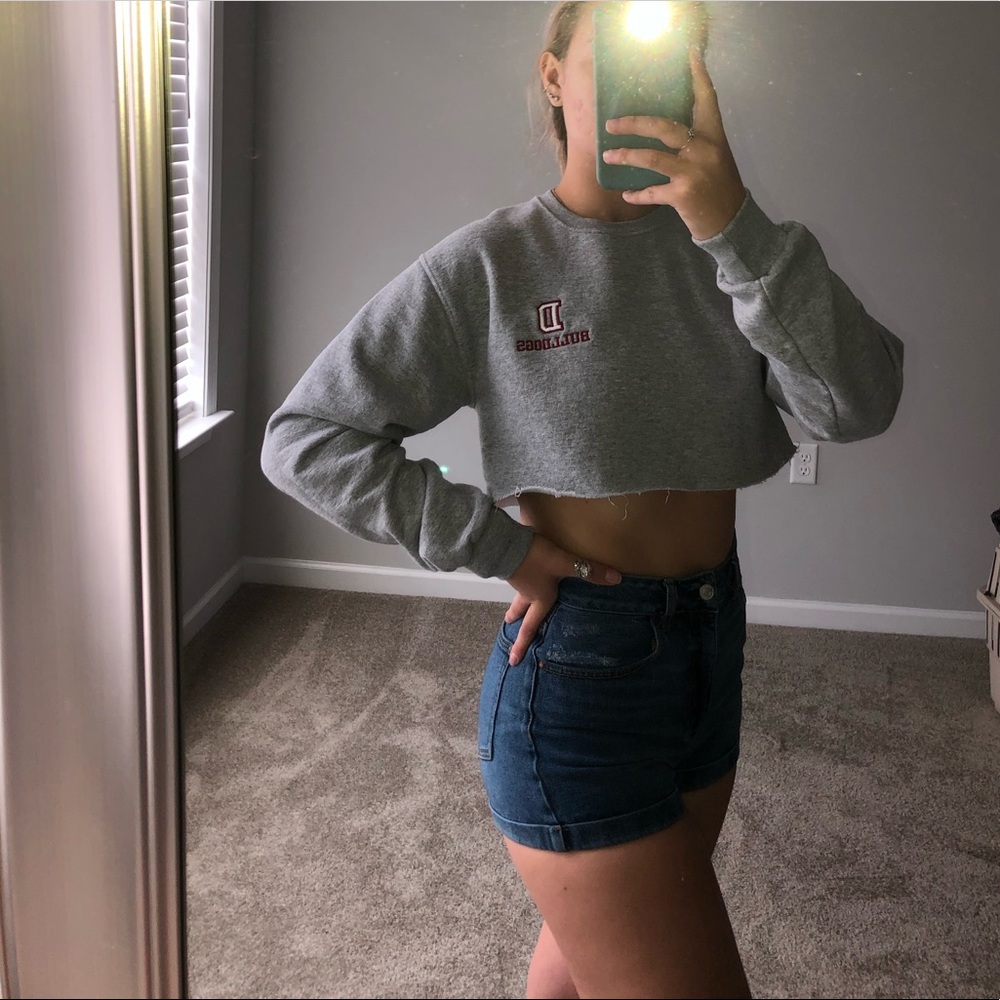 Vintage cropped college sweatshirt